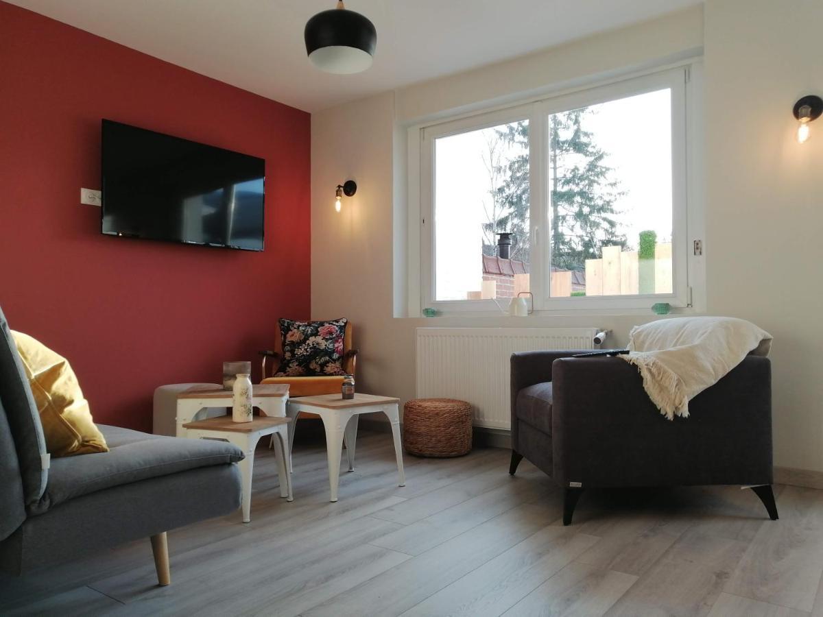 Maison Avec Garage, Terrasse, L'herboristerie