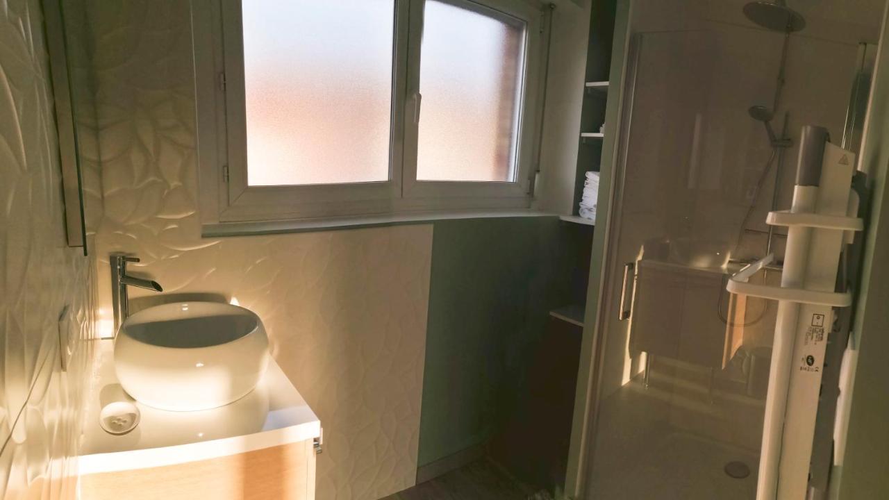 Maison Avec Garage, Terrasse, L'herboristerie Hébergement de vacances Béthune